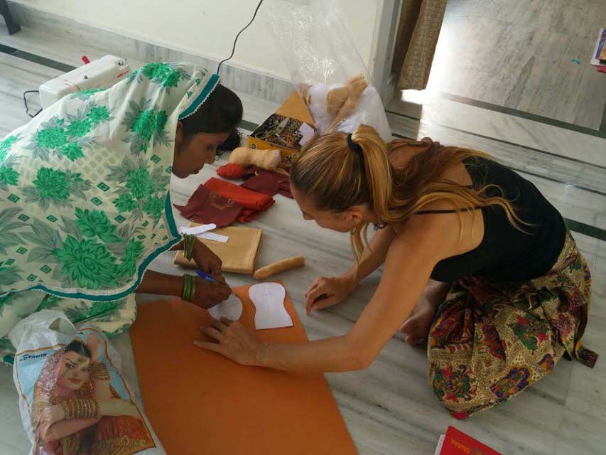 Nuestros Proyectos 3 svg%3E